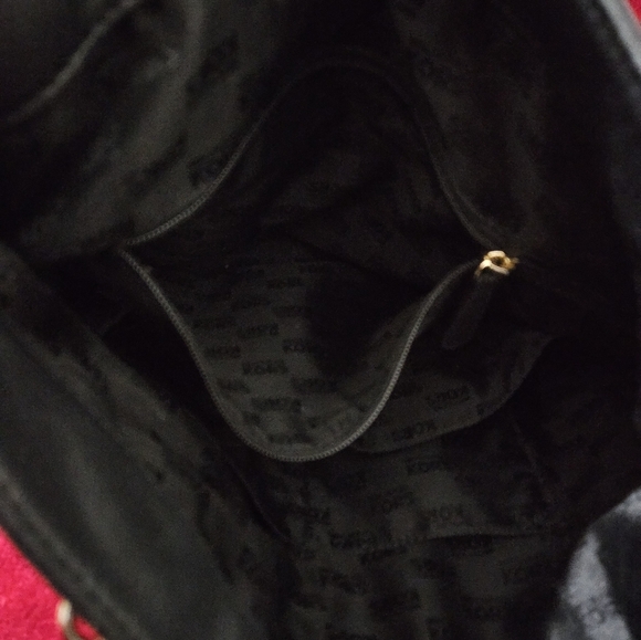 Michael Kors Jet Set Chain Navy Blue Pebble Leather Tote/Handbag - Picture 9 of 12